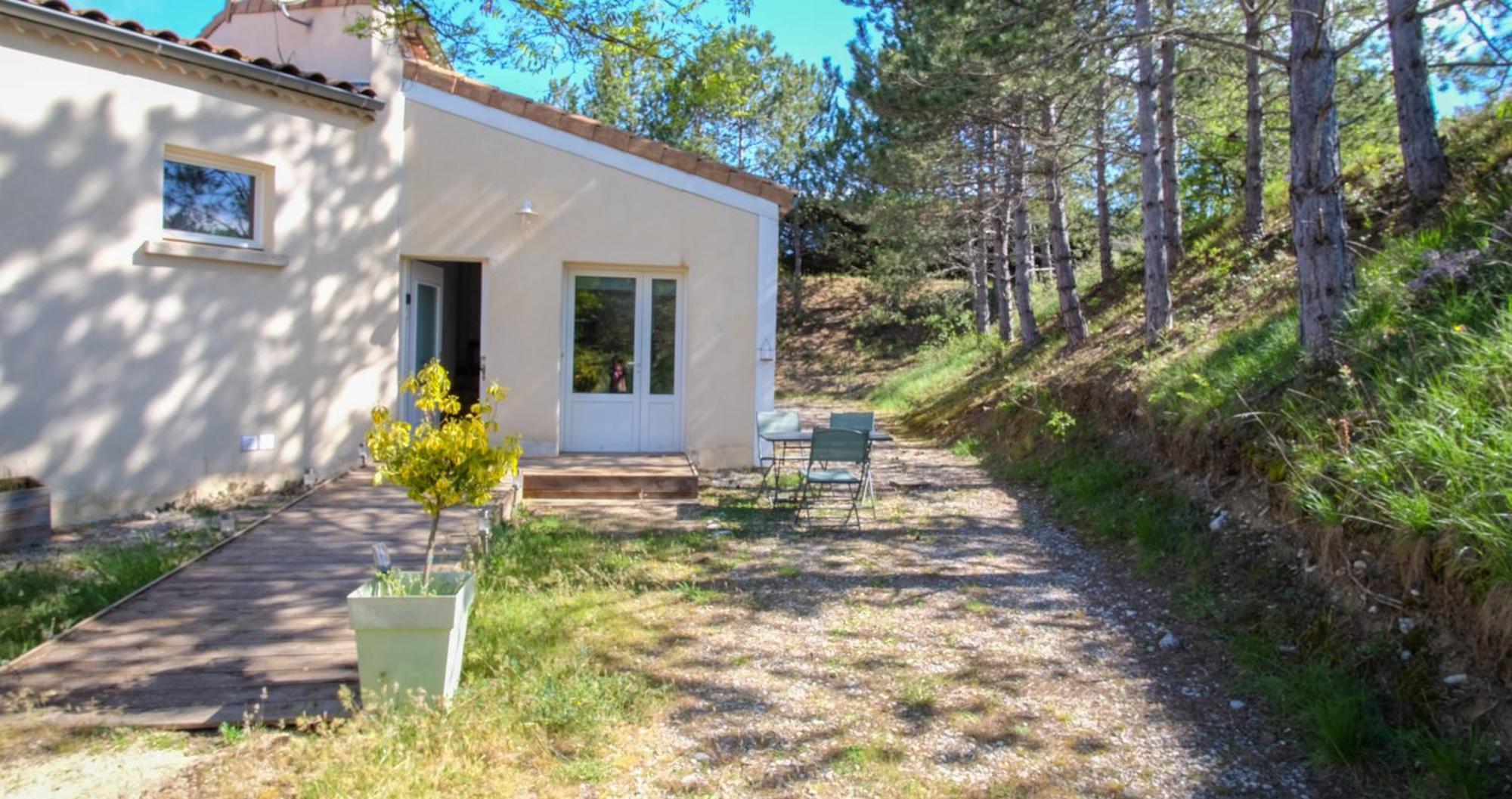 Gite Lechappee Bleue Dromoise - La Chambre Aouste-sur-Sye Esterno foto