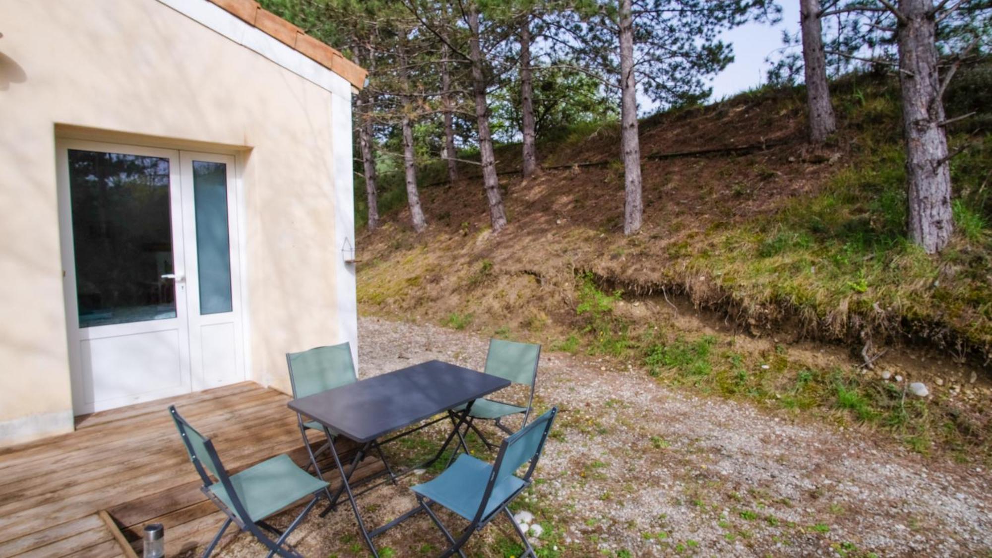Gite Lechappee Bleue Dromoise - La Chambre Aouste-sur-Sye Esterno foto
